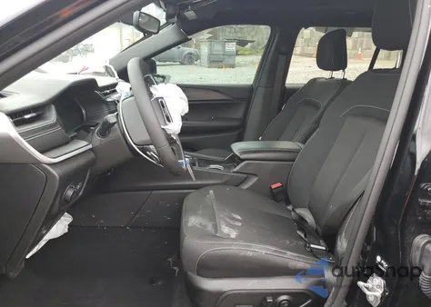 2024 Jeep Grand Cherokee Laredo z USA, uszkodzony, nr VIN 1C4RJHAG2RC257526